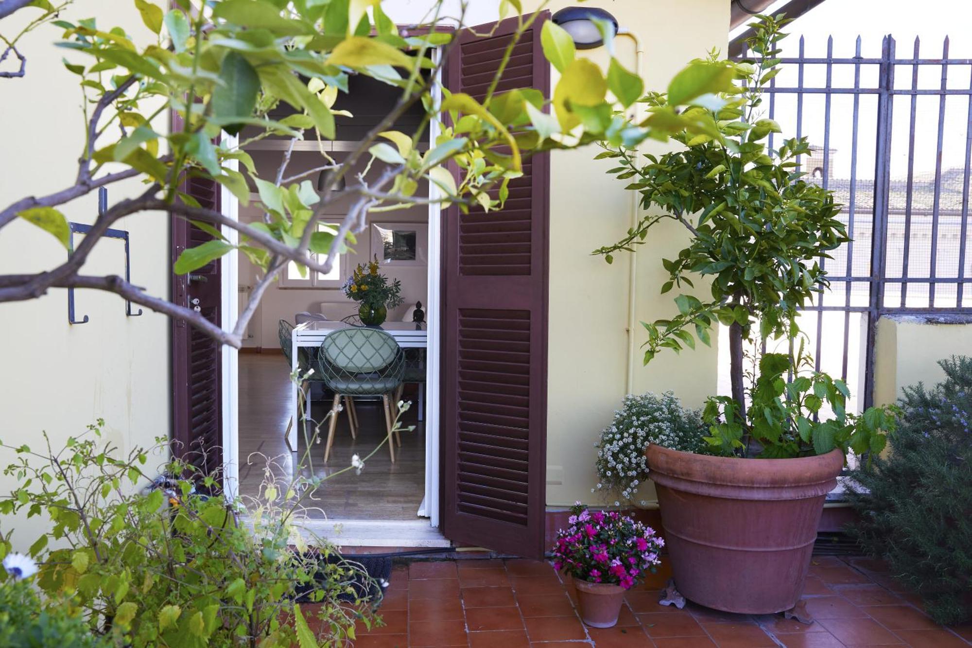 Trasteverehome - Attic Terrace Center Of Baroque Appartement Rome